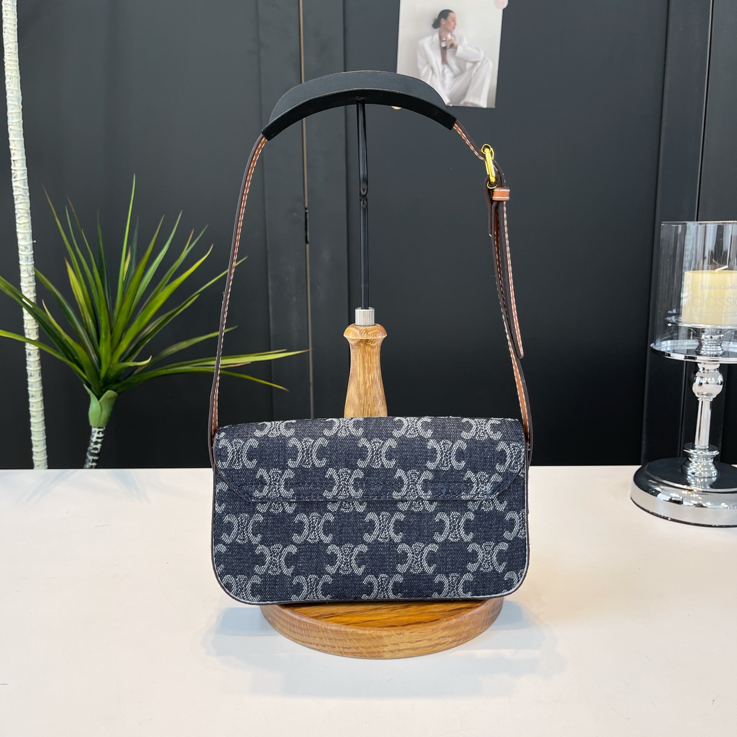 26$ CELINE 9560 Shoulder bag size 21X12X4 cm 5898 BY2829 gallery
