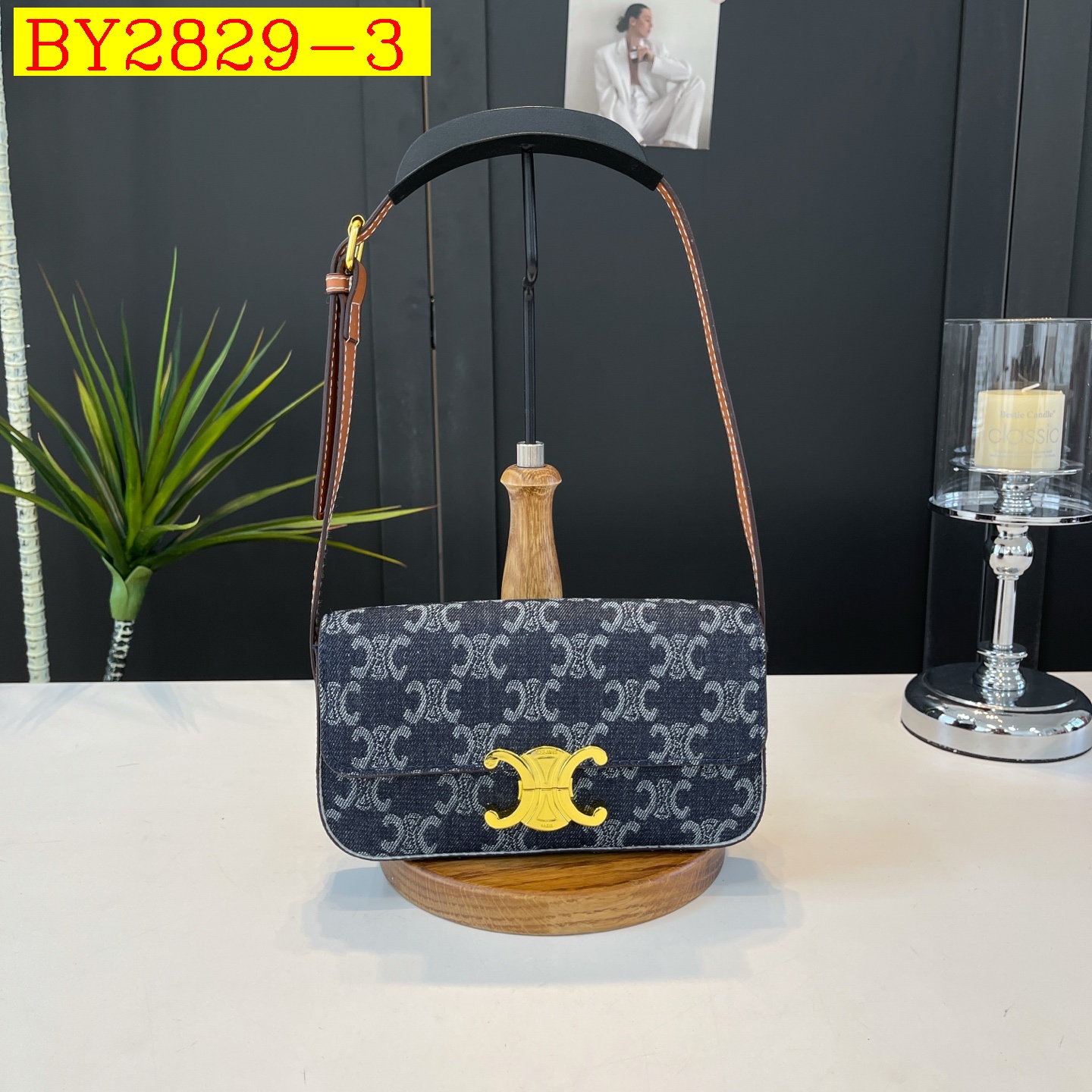 26$ CELINE 9560 Shoulder bag size 21X12X4 cm 5898 BY2829 gallery