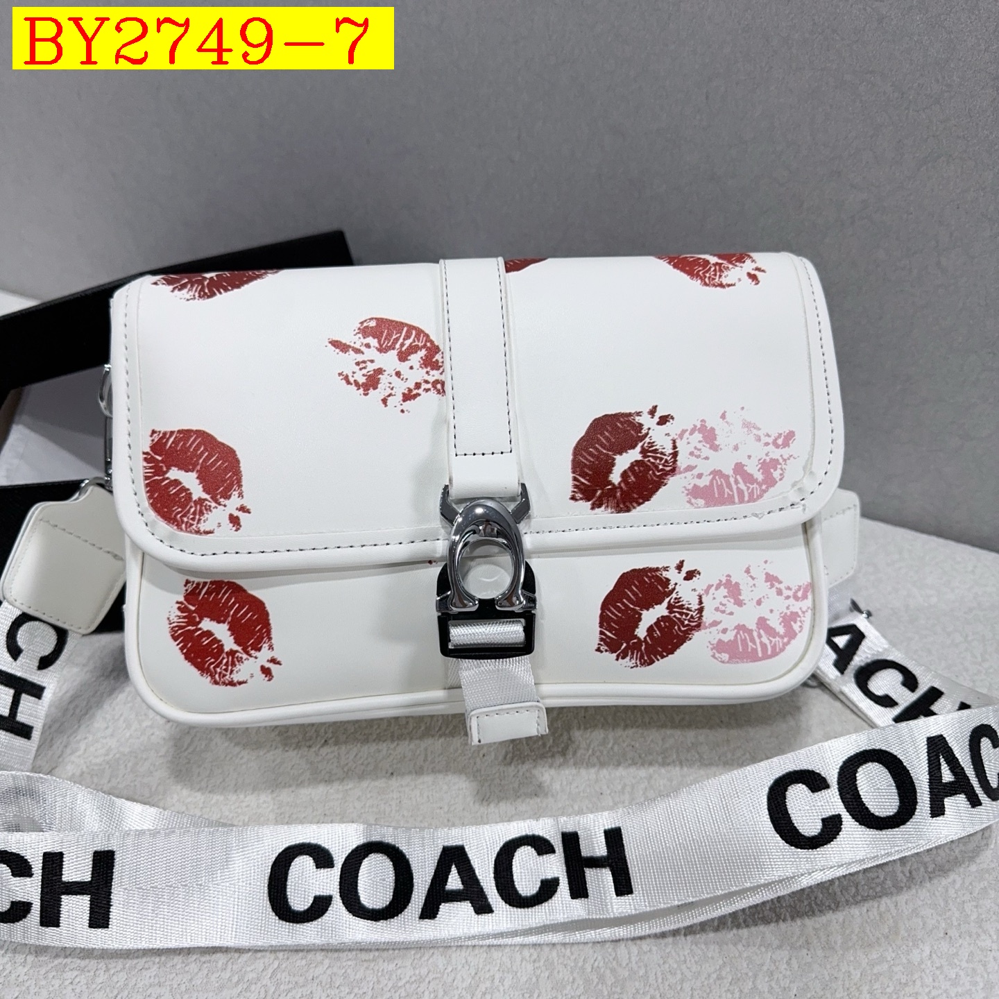 26$ COACH 9012 Shoulder bag size 25x17x8 cm 6806 BY2749 gallery