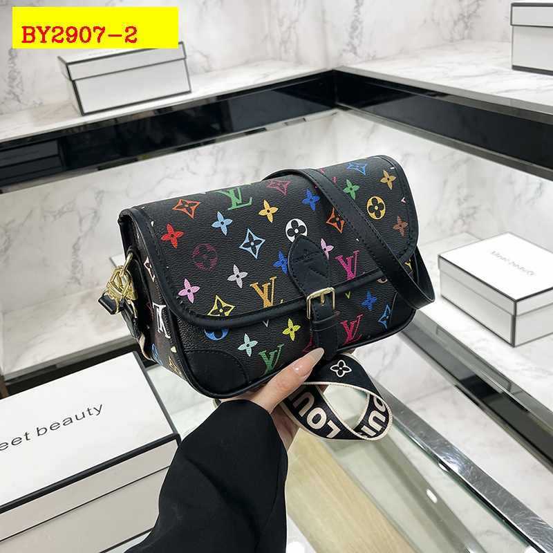 26$ LV 150 Shoulder bag size 24x14x10 cm 4836 BY2907 gallery