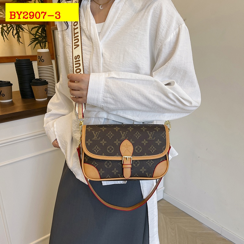 26$ LV 150 Shoulder bag size 24x14x10 cm 4836 BY2907 gallery