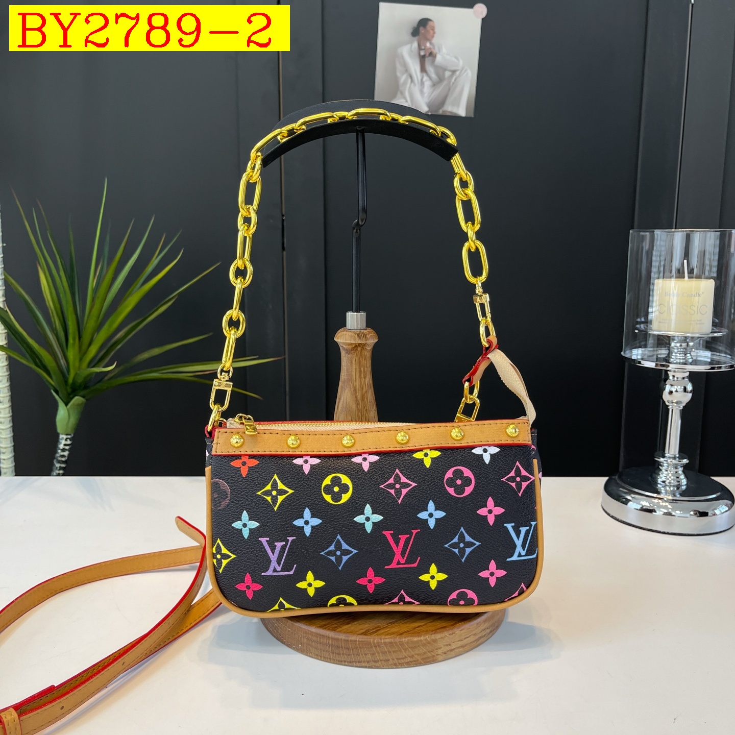 26$ LV 680125 Shoulder bag size 22x12x4 cm 7828 BY2789 gallery