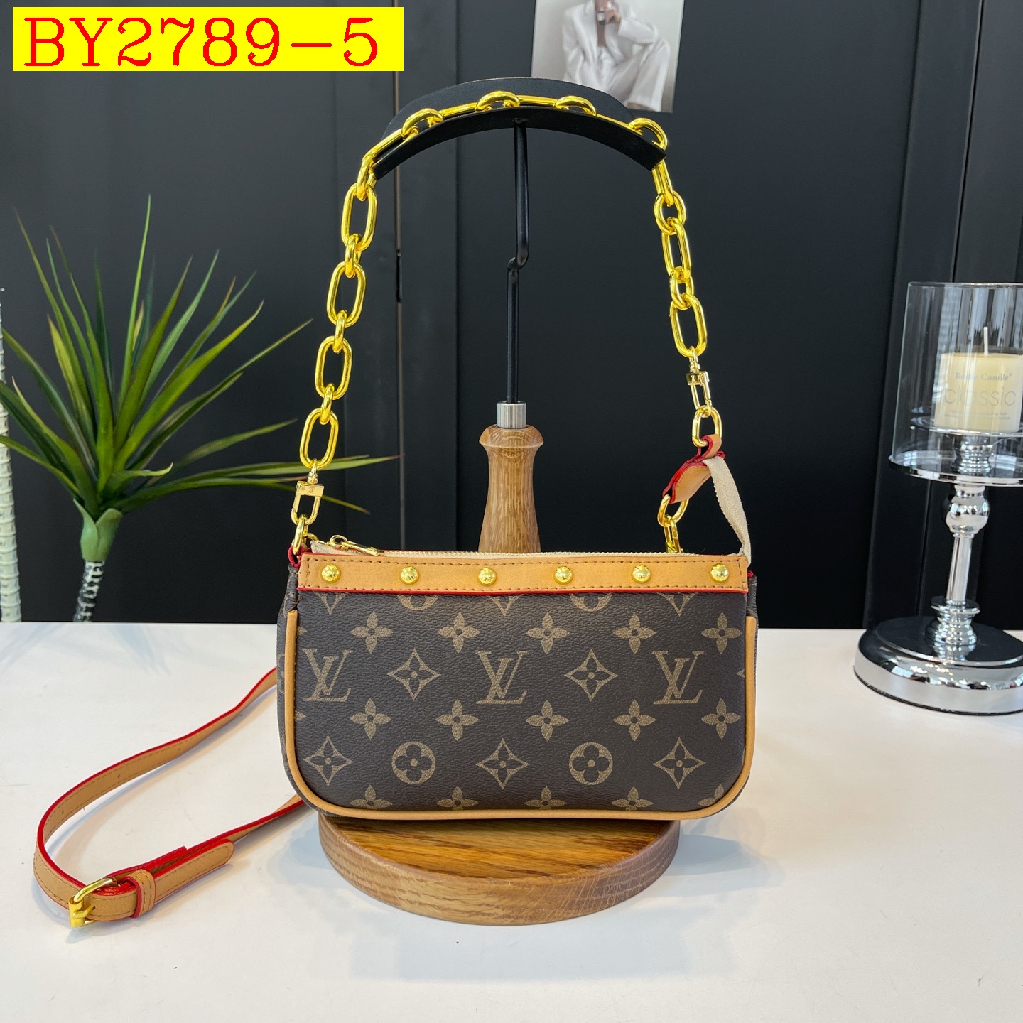 26$ LV 680125 Shoulder bag size 22x12x4 cm 7828 BY2789 gallery