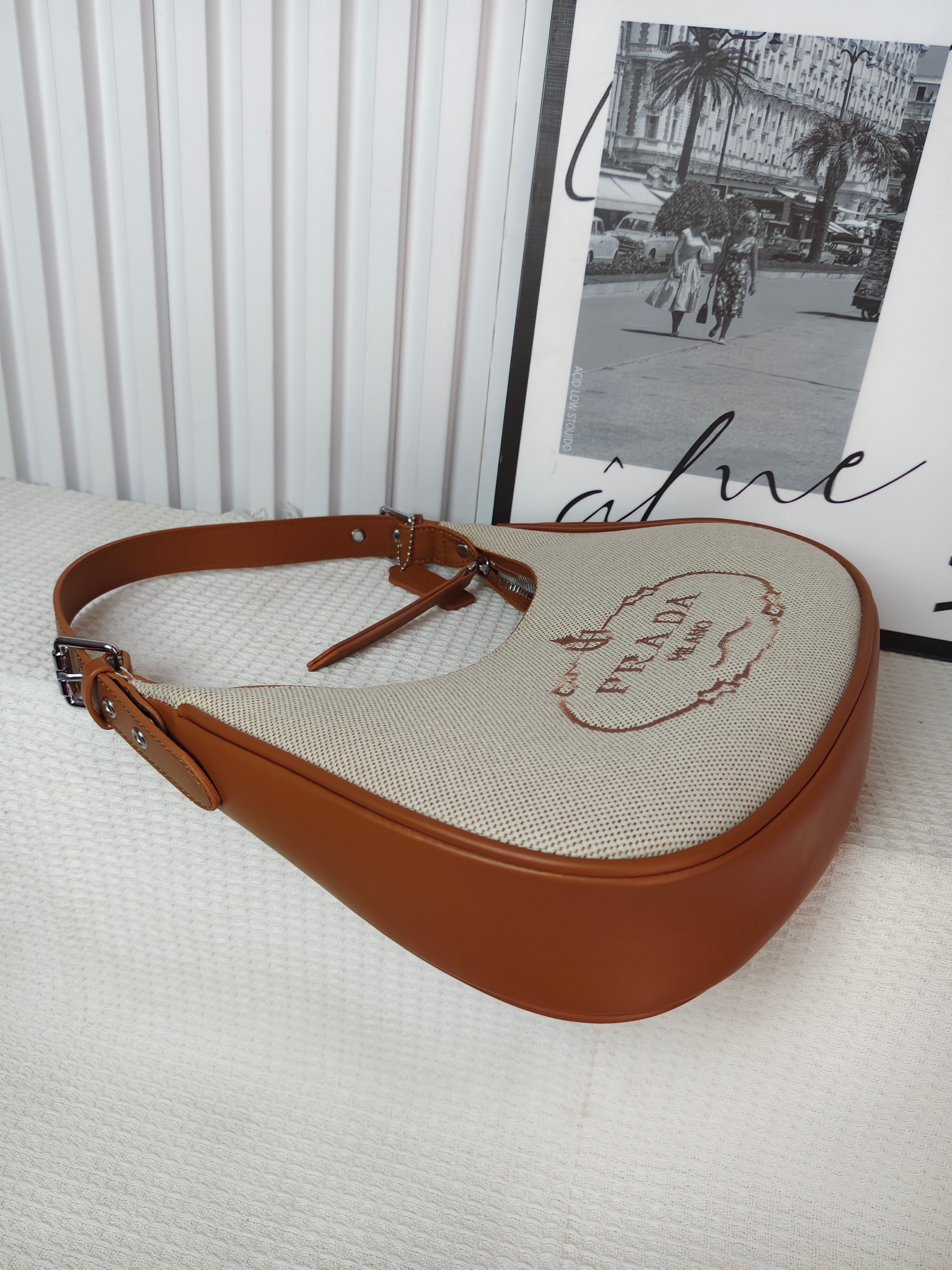 26$ PRADA 2578 Shoulder bag size 27x26x6 cm 2942 BY2797 gallery