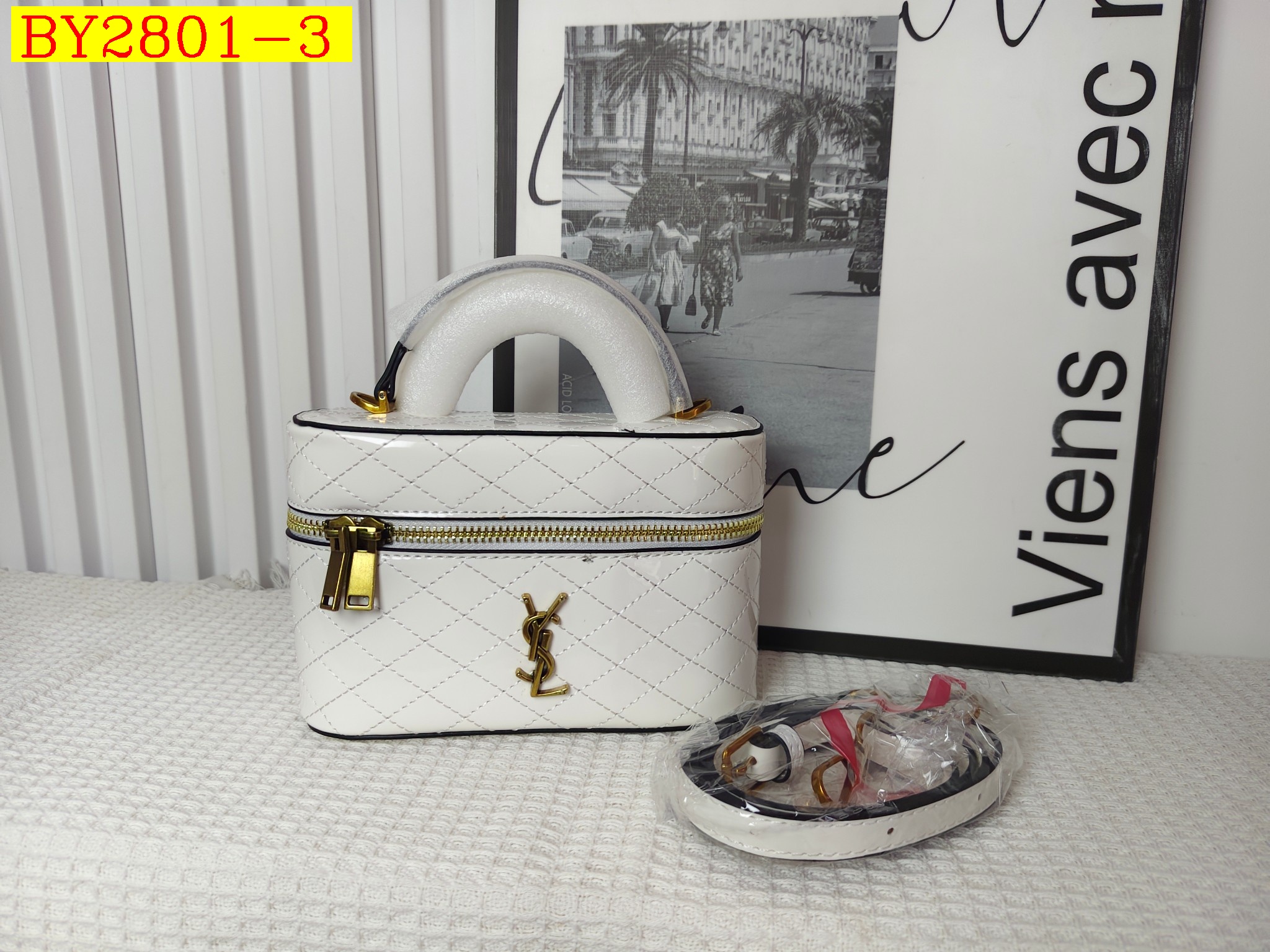 26$ YSL 68003 Shoulder bag size 18x7x11 cm 9952 BY2801 gallery