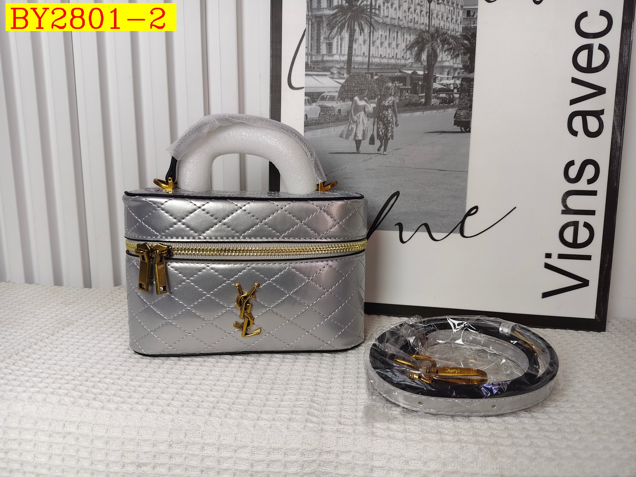 26$ YSL 68003 Shoulder bag size 18x7x11 cm 9952 BY2801 gallery