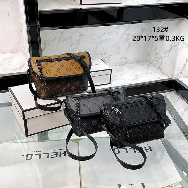 26$ dh LV 132 Shoulder bag size 20X17X5 cm 50276412861 BY2353 gallery
