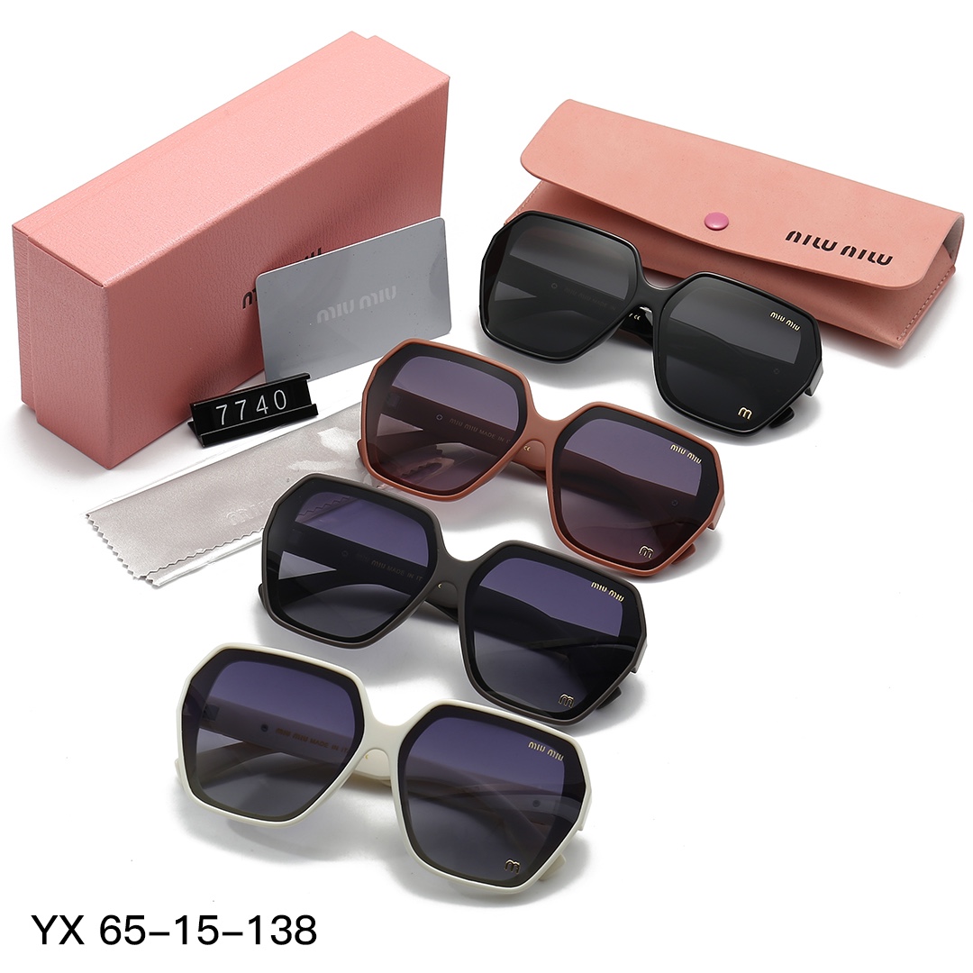 26$ new_dh MIU 7740 90584012757 FF4S57 gallery