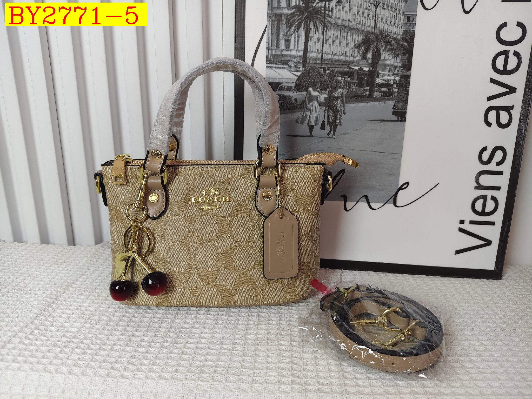 27$ COACH 2513 Tote bag size 20x13x11 cm 5922 BY2771 gallery