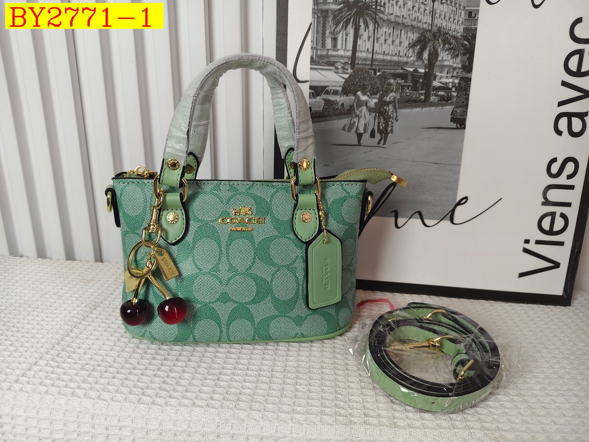 27$ COACH 2513 Tote bag size 20x13x11 cm 5922 BY2771 gallery