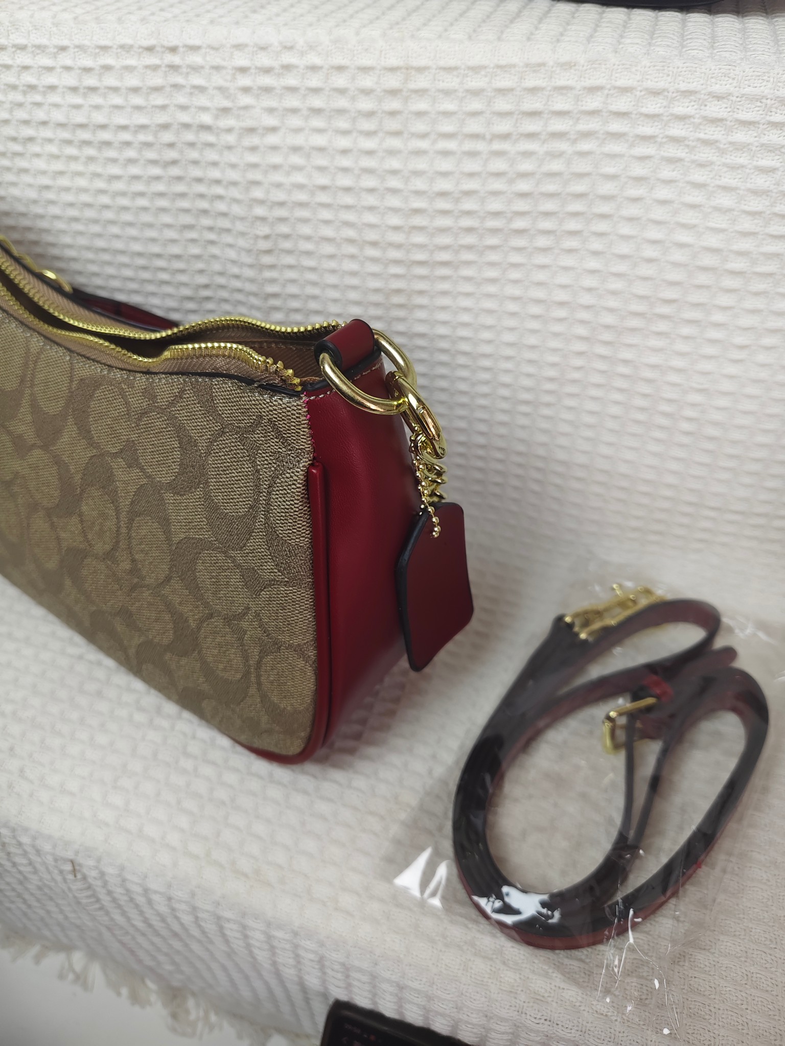 27$ COACH 2518-1 Shoulder bag size 25x16x8 cm 6848 BY2773 gallery