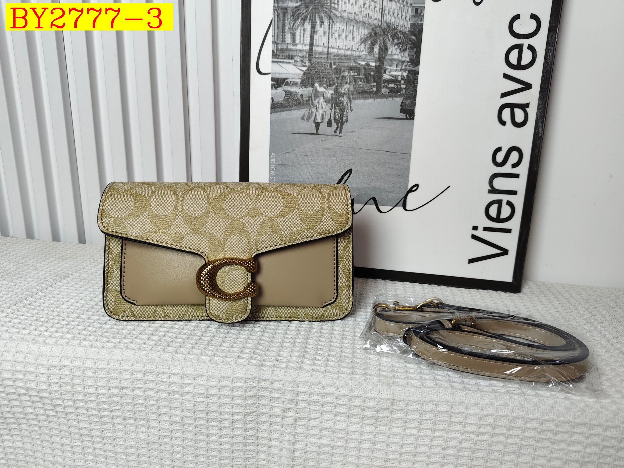27$ COACH 68008 Shoulder bag size 20x10x8 cm 9950 BY2777 gallery