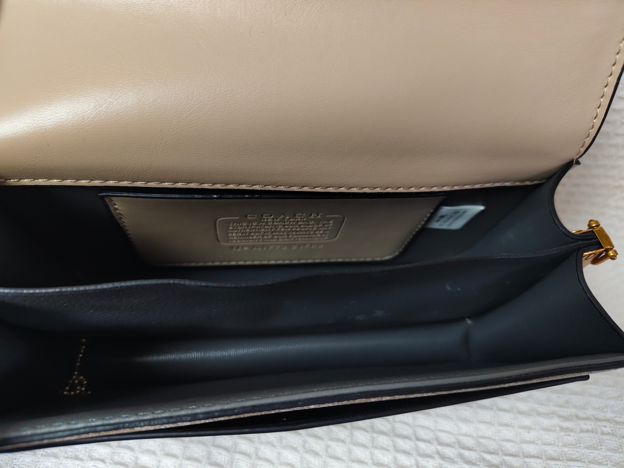 27$ COACH 68008 Shoulder bag size 20x10x8 cm 9950 BY2777 gallery