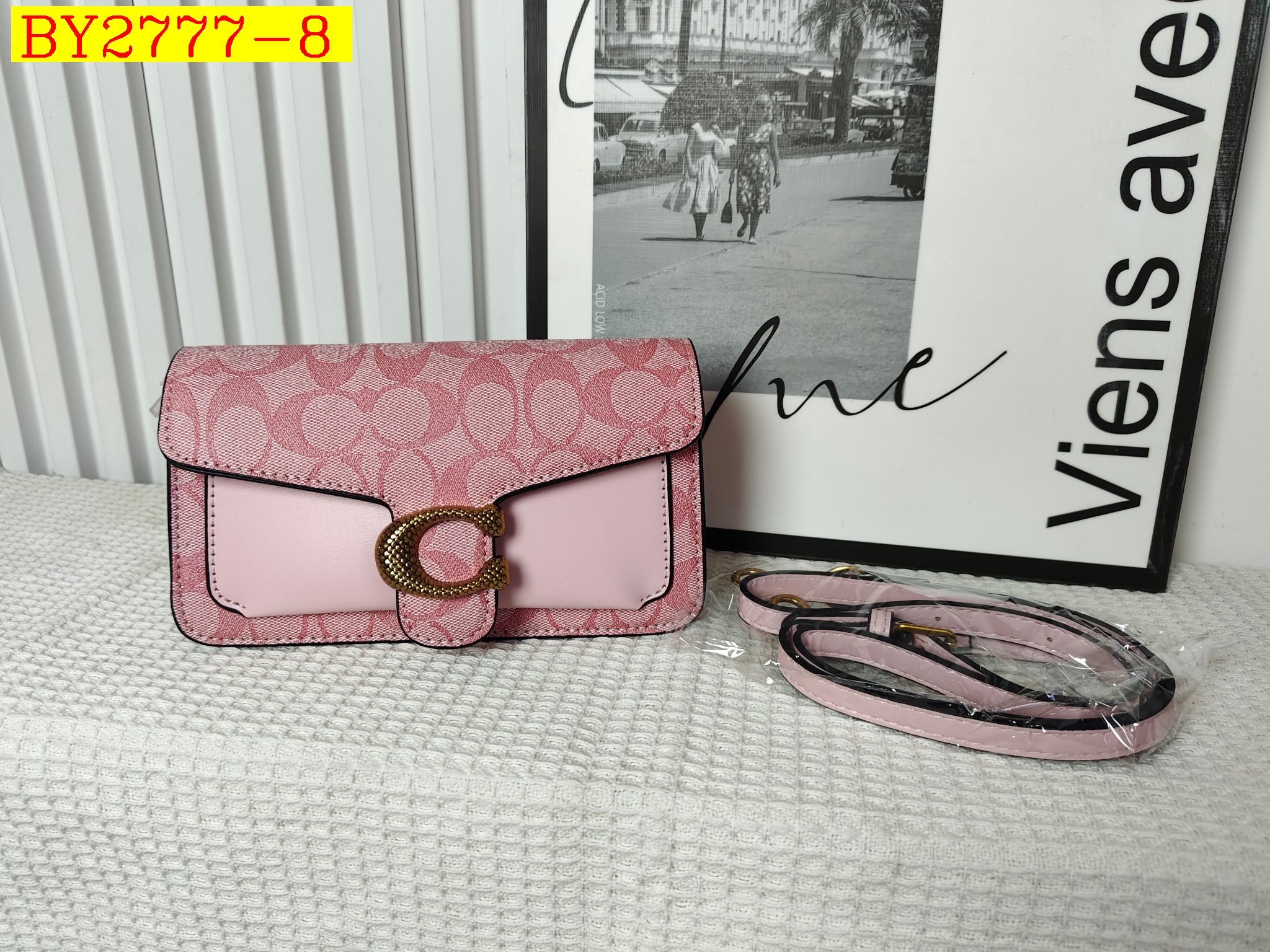 27$ COACH 68008 Shoulder bag size 20x10x8 cm 9950 BY2777 gallery
