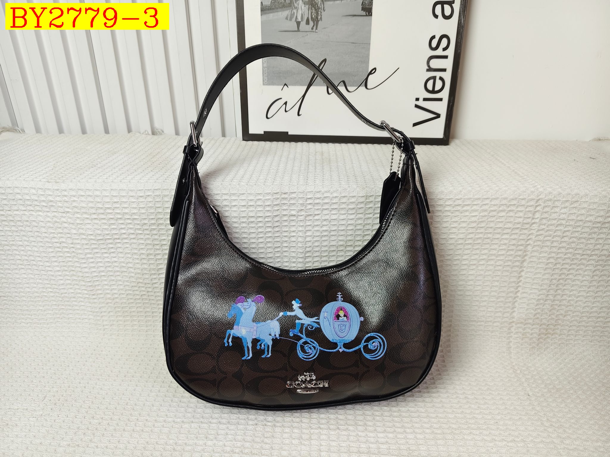 27$ COACH 9128 Shoulder bag size 27x25x7 cm 0962 BY2779 gallery