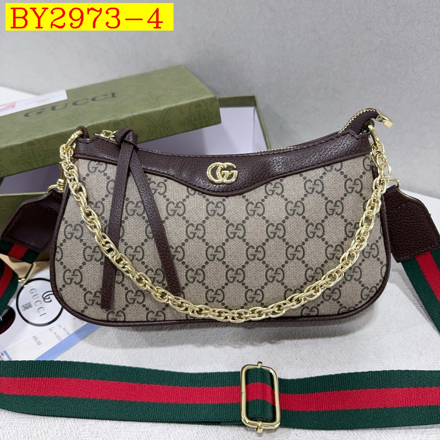 27$ GUCCI 064 Shoulder bag size 26x15x6 cm 3828 BY2973 gallery