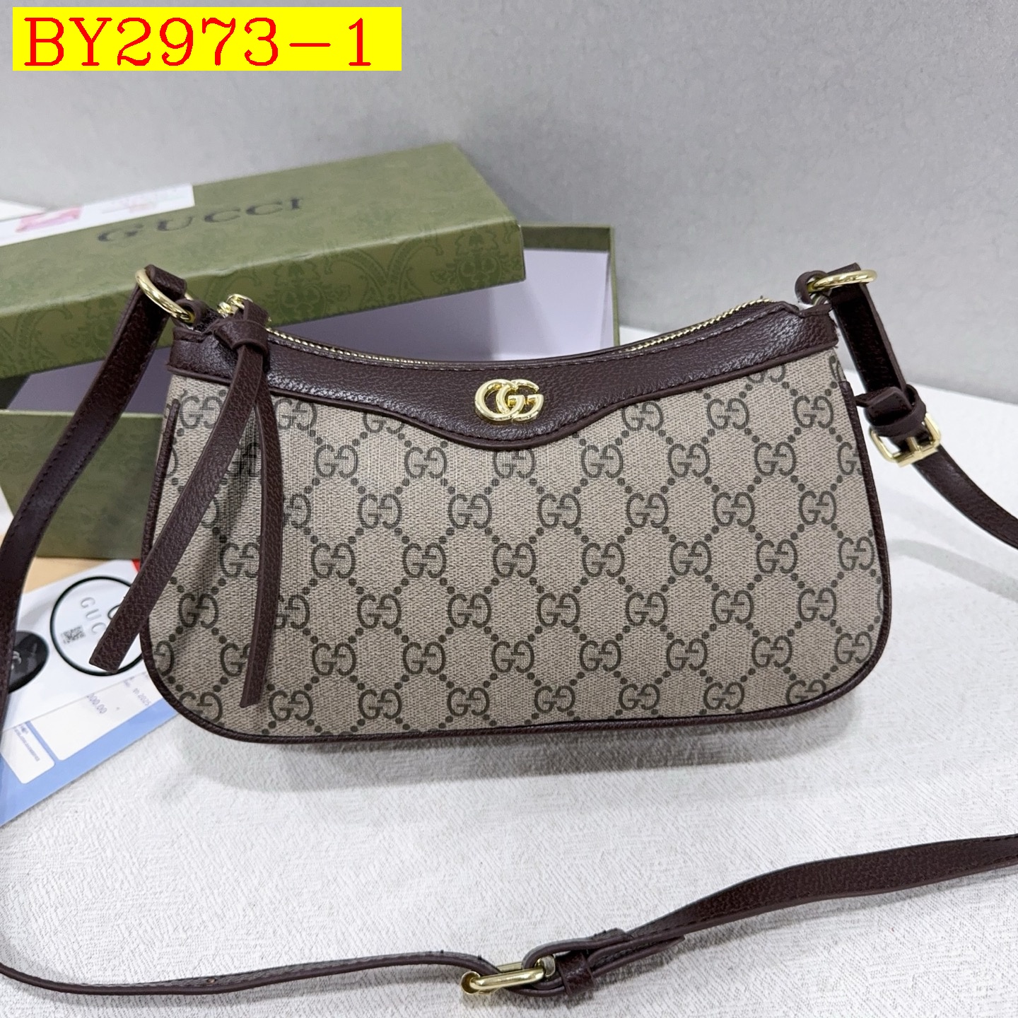 27$ GUCCI 064 Shoulder bag size 26x15x6 cm 3828 BY2973 gallery