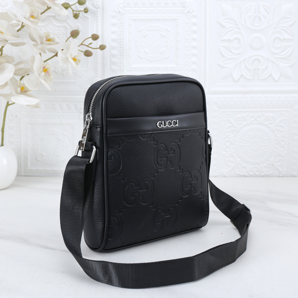27$ GUCCI 2025-1 size 21x24x6 cm 312020 BR1864 gallery