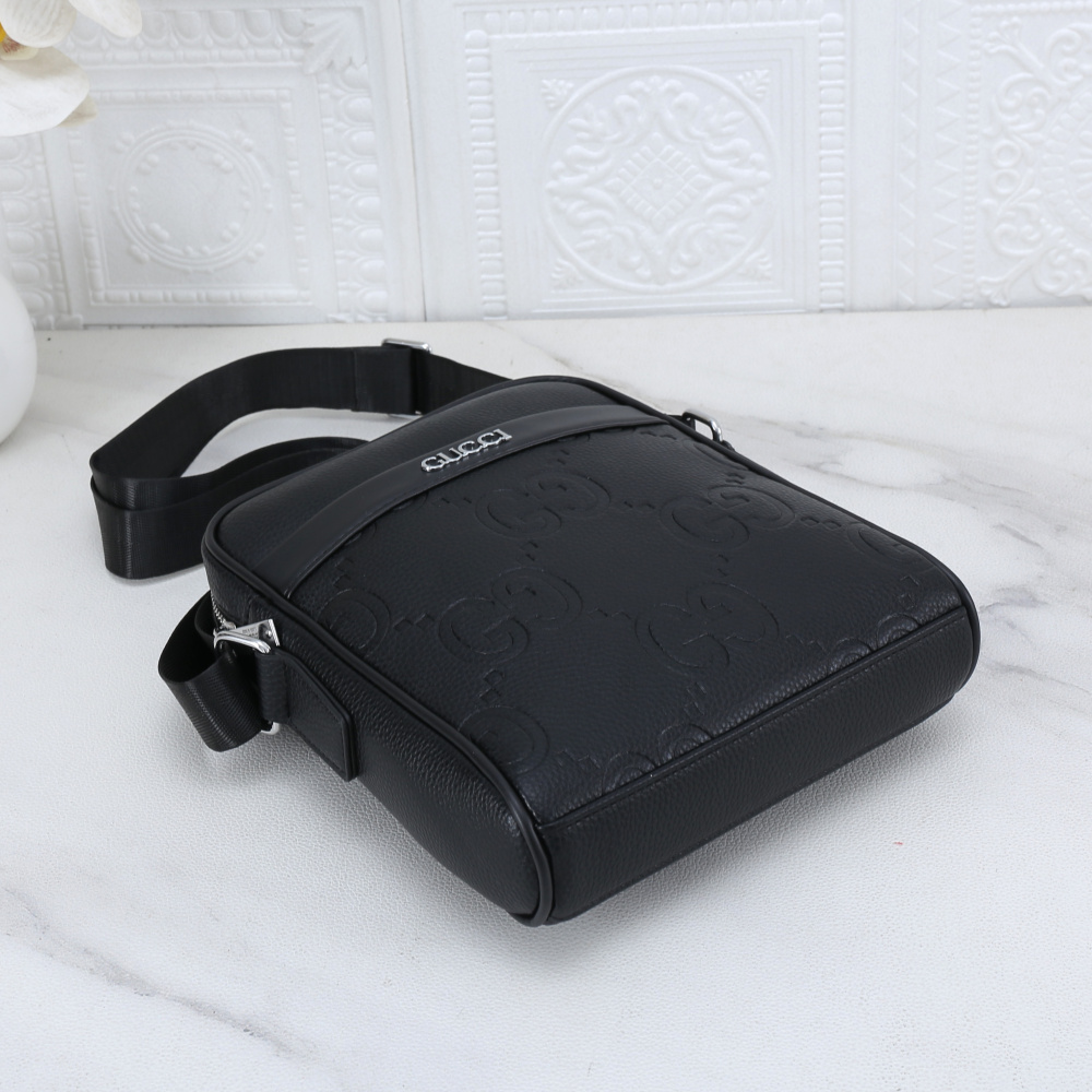 27$ GUCCI 2025-1 size 21x24x6 cm 312020 BR1864 gallery