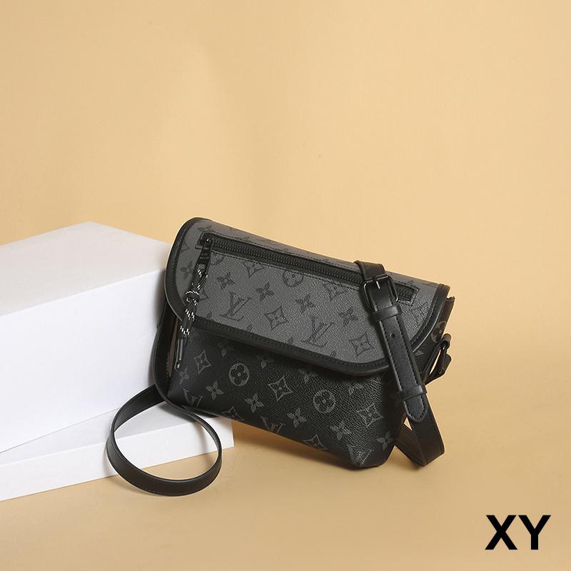 27$ LV 8332 Shoulder bag size 20x17x5 cm 2970 BR1806 gallery
