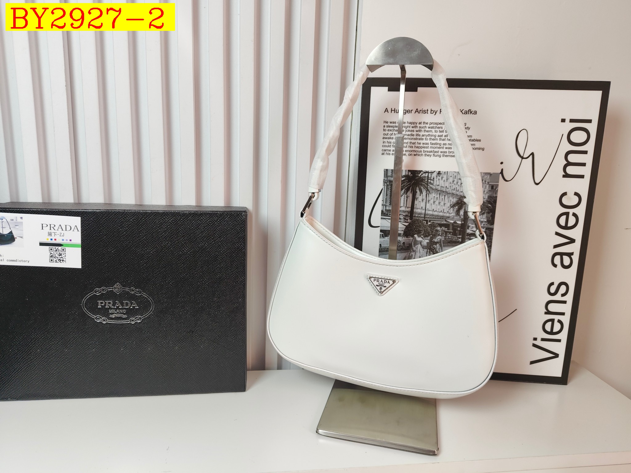 27$ PRADA 8801 Shoulder bag size 27x21x5 cm 7904 BY2927 gallery