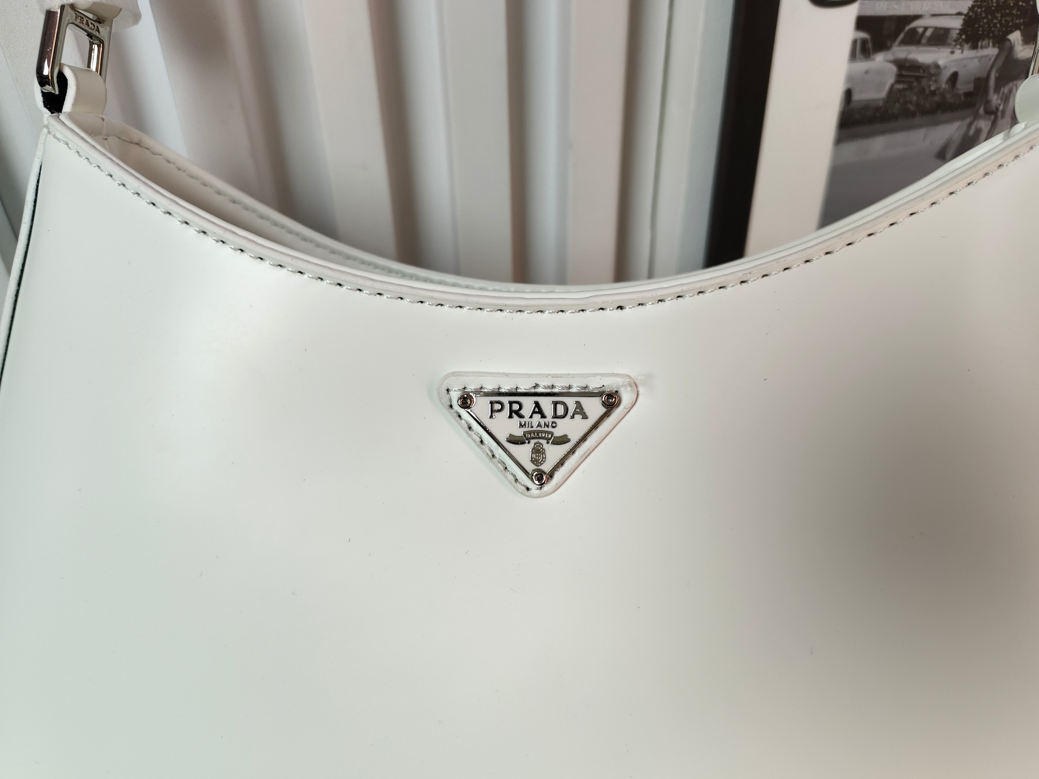 27$ PRADA 8801 Shoulder bag size 27x21x5 cm 7904 BY2927 gallery