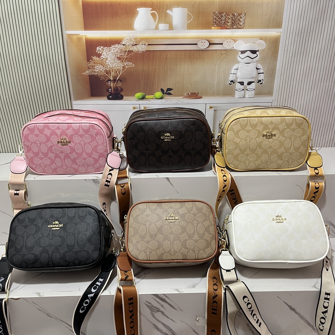 27$ dh COACH 9015 Shoulder bag size 22X15X9 cm 60571812970 BY2607 gallery