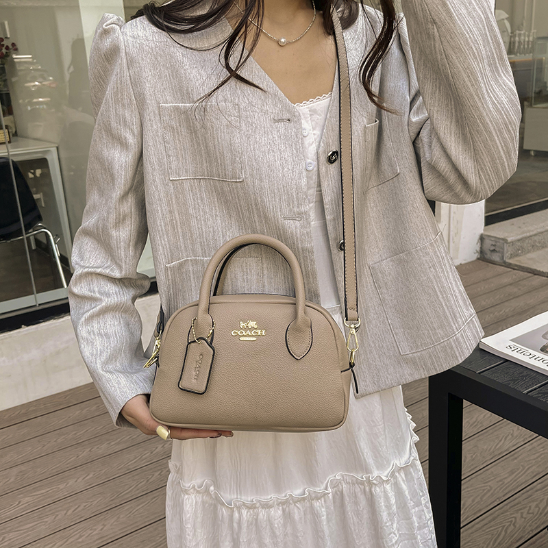27$ new_dh COACH 950 SIZE 22X15X10 CM 90584612861 ZY3B291 gallery