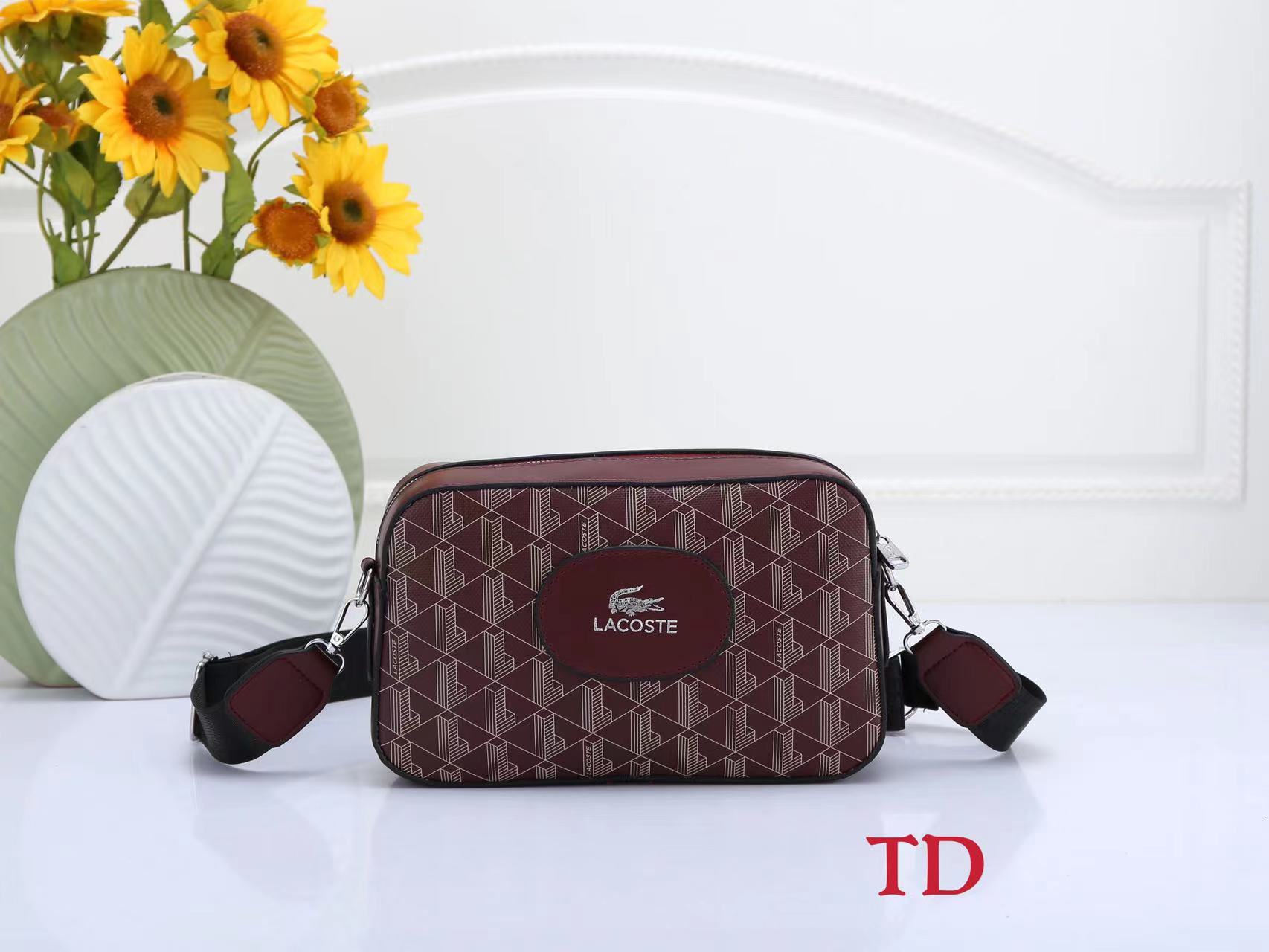 27$ new_dh LACOSTE_2667 SIZE 25X7X15 CM 60294012864 XR3B160 gallery