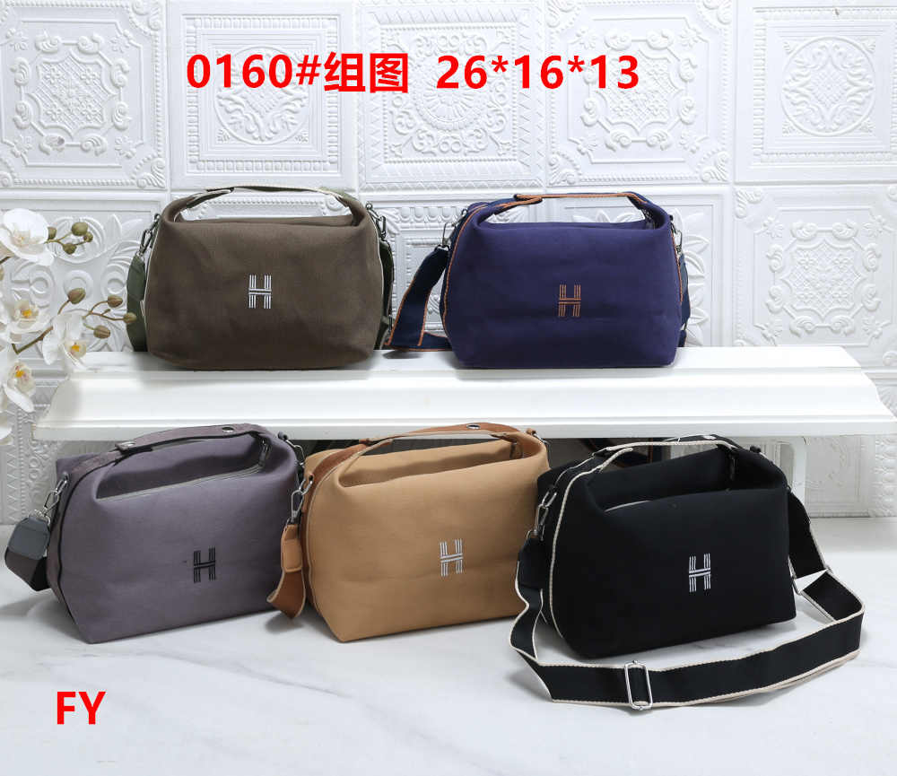 28$ HERMES 0160 Shoulder bag size 26x16x13 cm 4950 BR2034 gallery