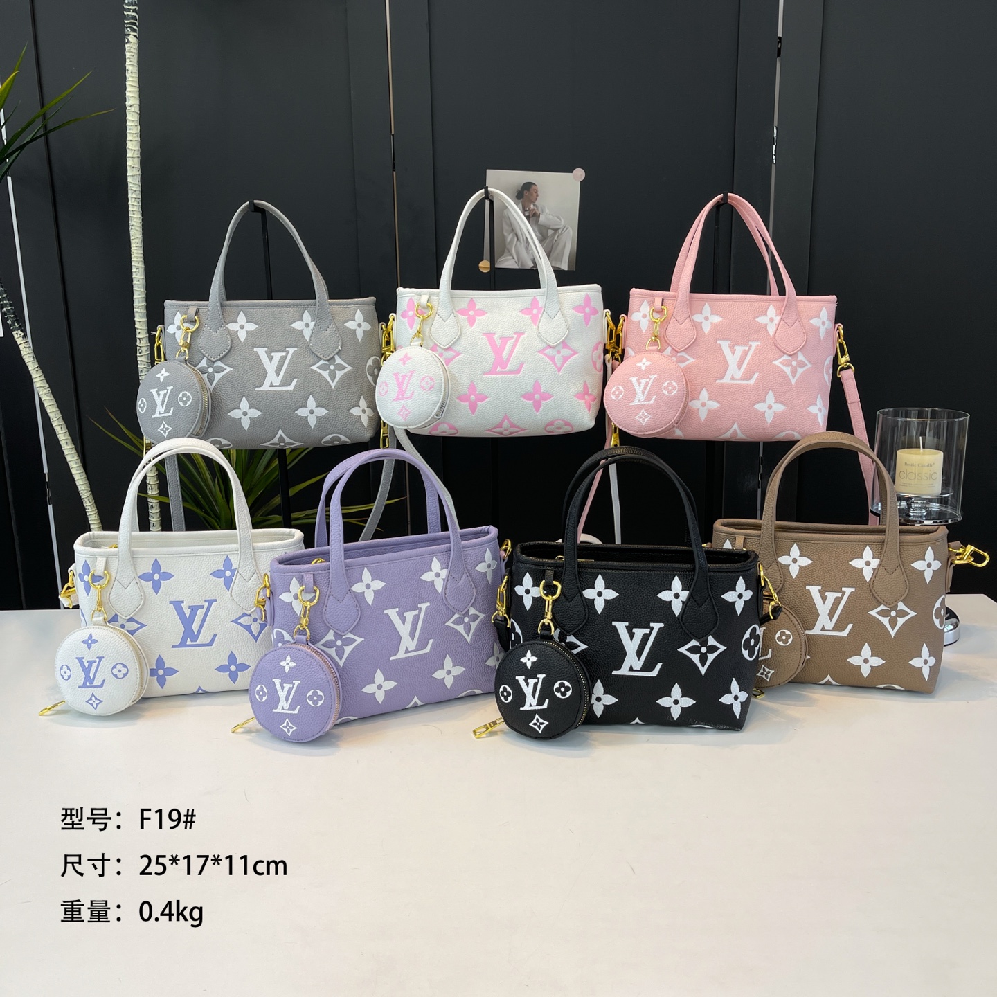 28$ LV F19 Tote bag size 25x17x11 cm 9938 BY2921 gallery