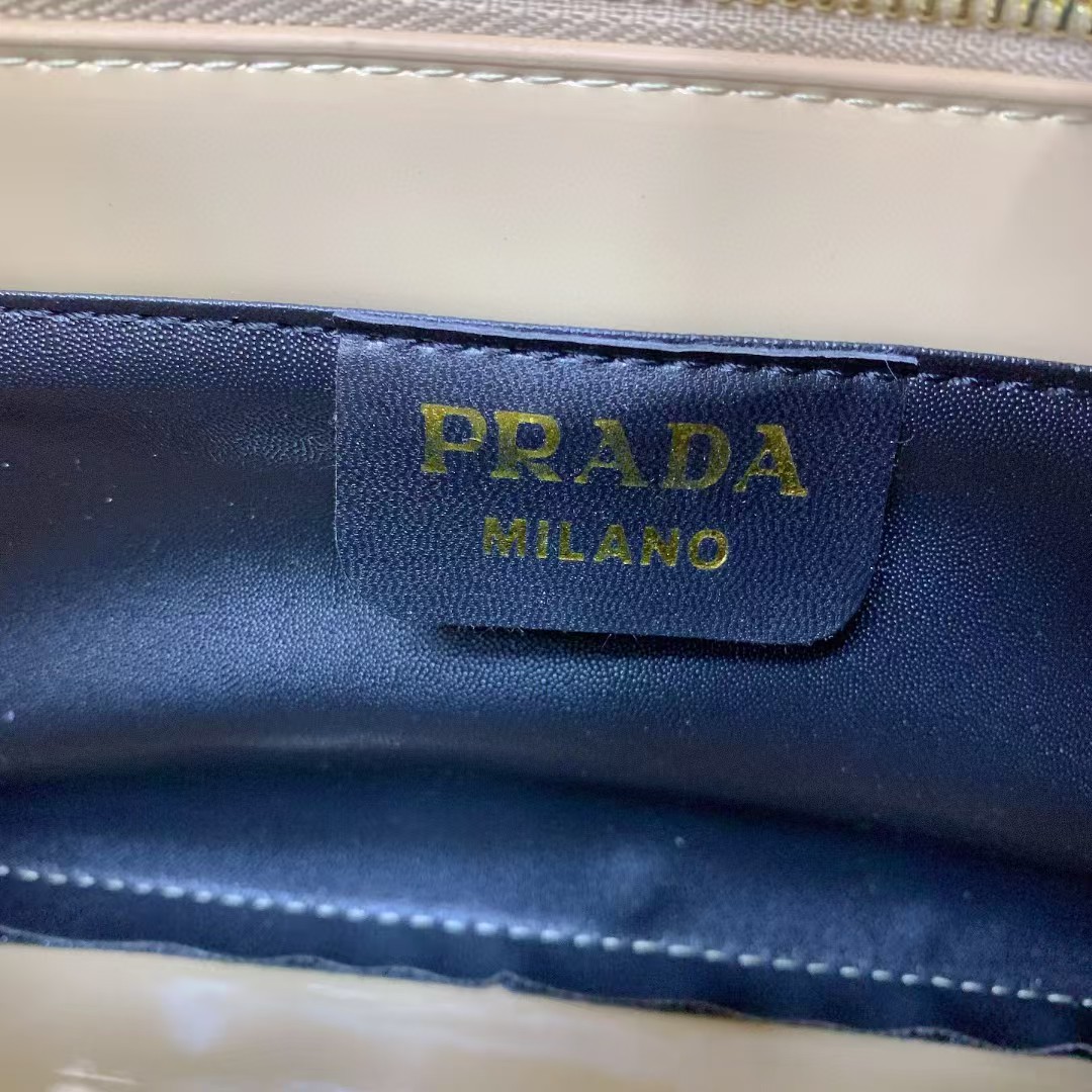 28$ PRADA 9555 Shoulder bag size 25X8X18 cm 518030 BY2883 gallery