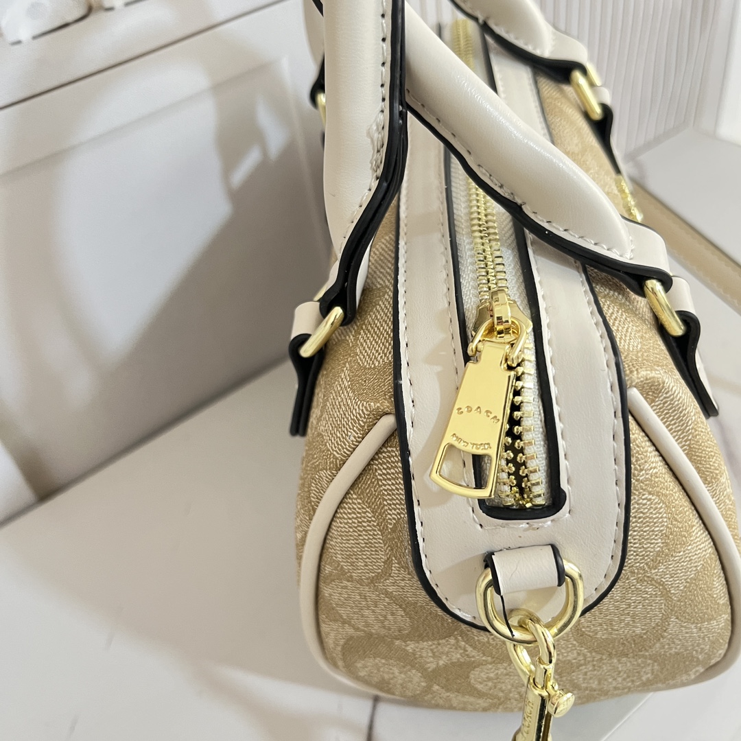 28$ dh COACH 2507-1 Shoulder bag size 19X12X11 cm 30594612987 BY2601 gallery