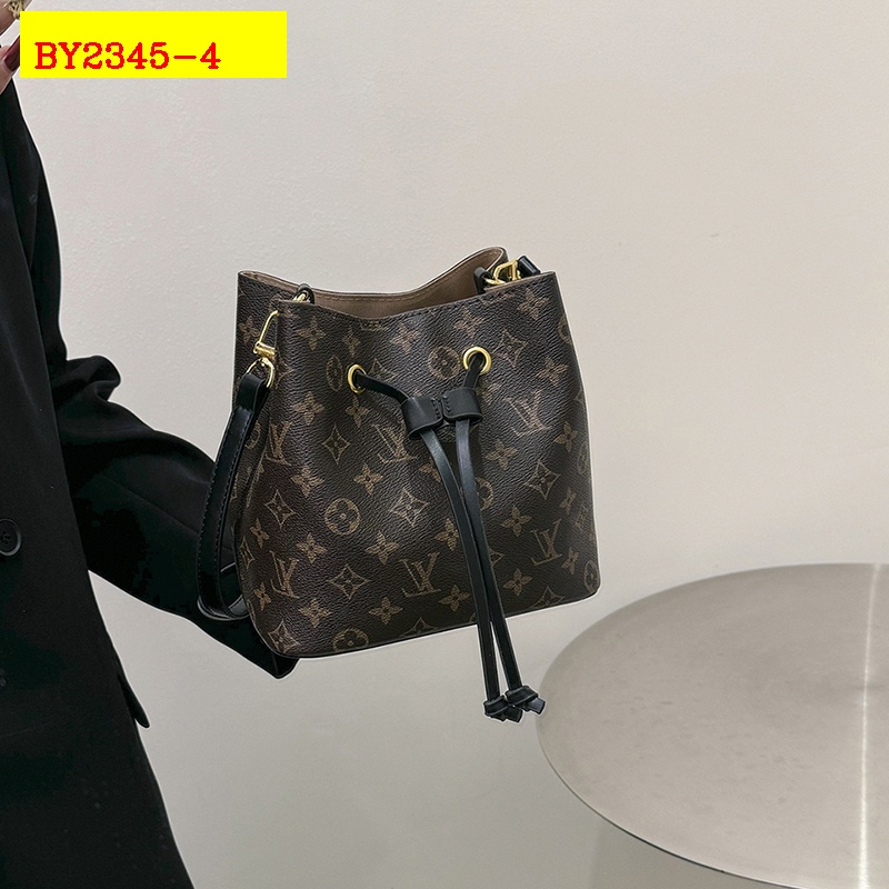 28$ dh LV 118 Shoulder bag size 21X20X13 cm 60583212983 BY2345 gallery