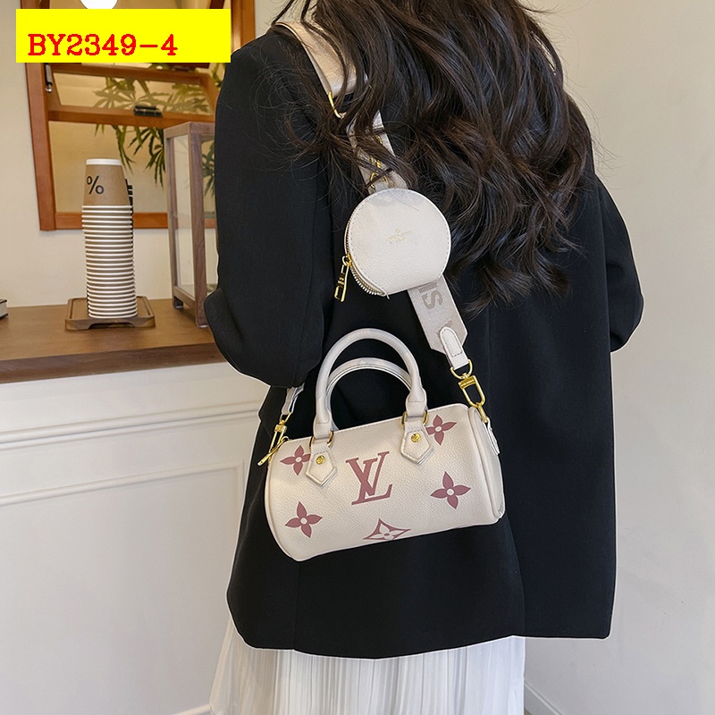28$ dh LV 120 Shoulder bag size 20X10X10 cm 50481612985 BY2349 gallery
