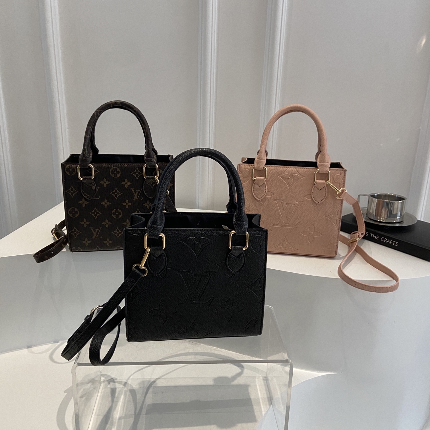 28$ dh LV Tote bag size 20X7X18 cm 50286012987 BY2387 gallery