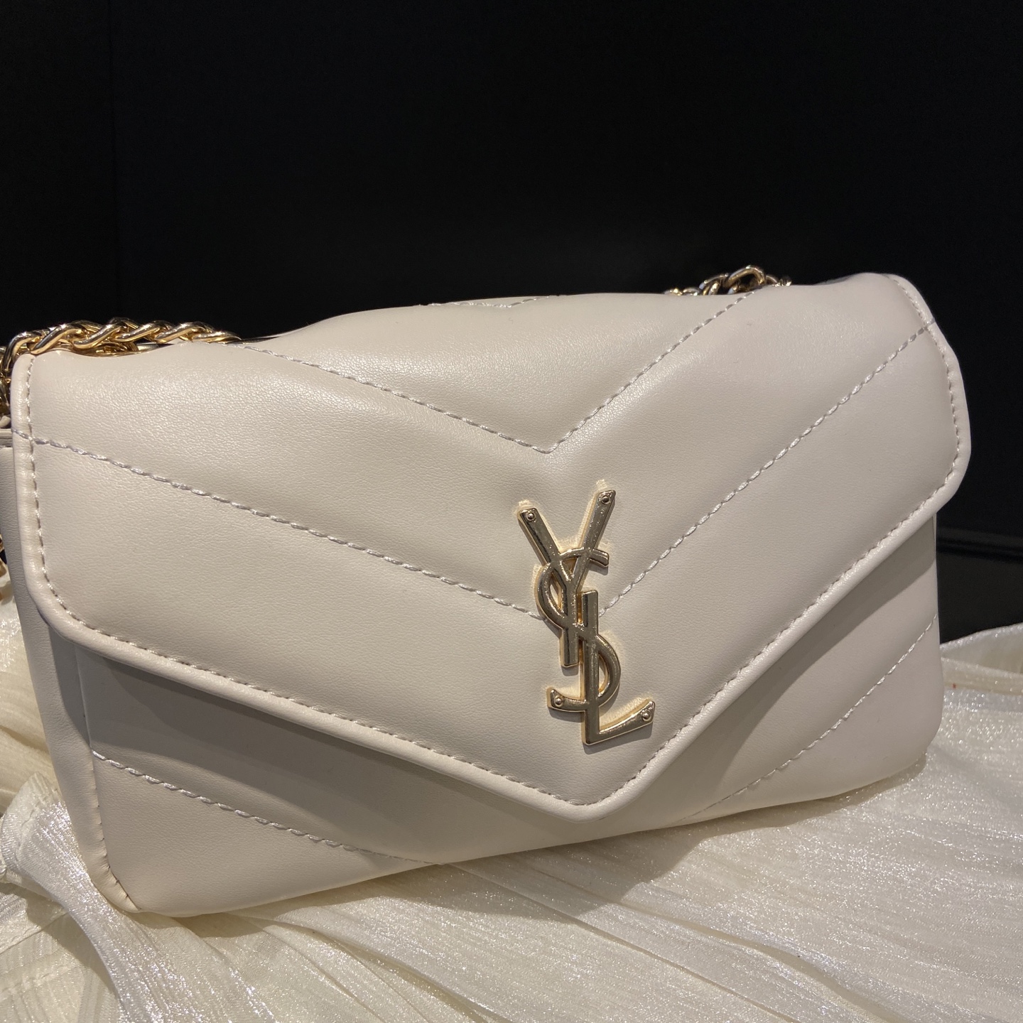 28$ dh YSL Shoulder bag size 20X6X12 cm 90584612985 BY2537 gallery