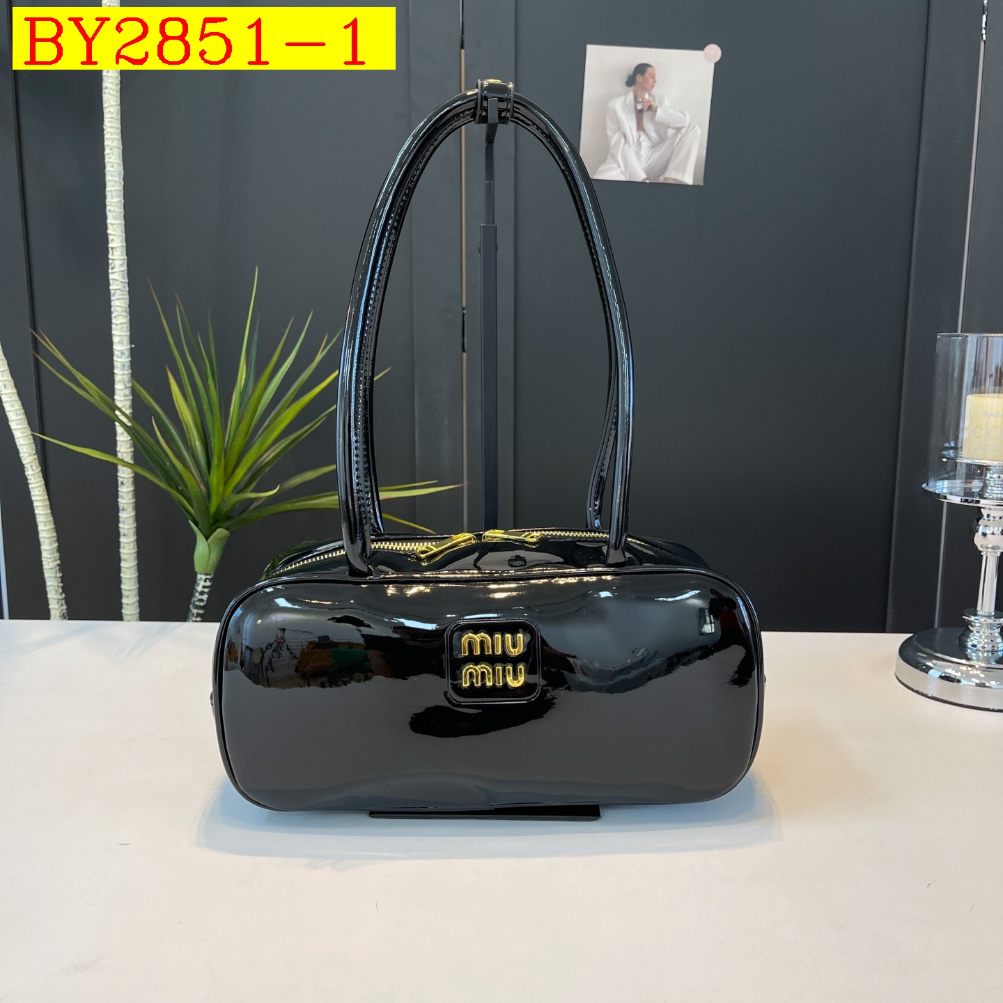 28$ miumiu 0411 Shoulder bag size 30x14x11 cm 3902 BY2851 gallery