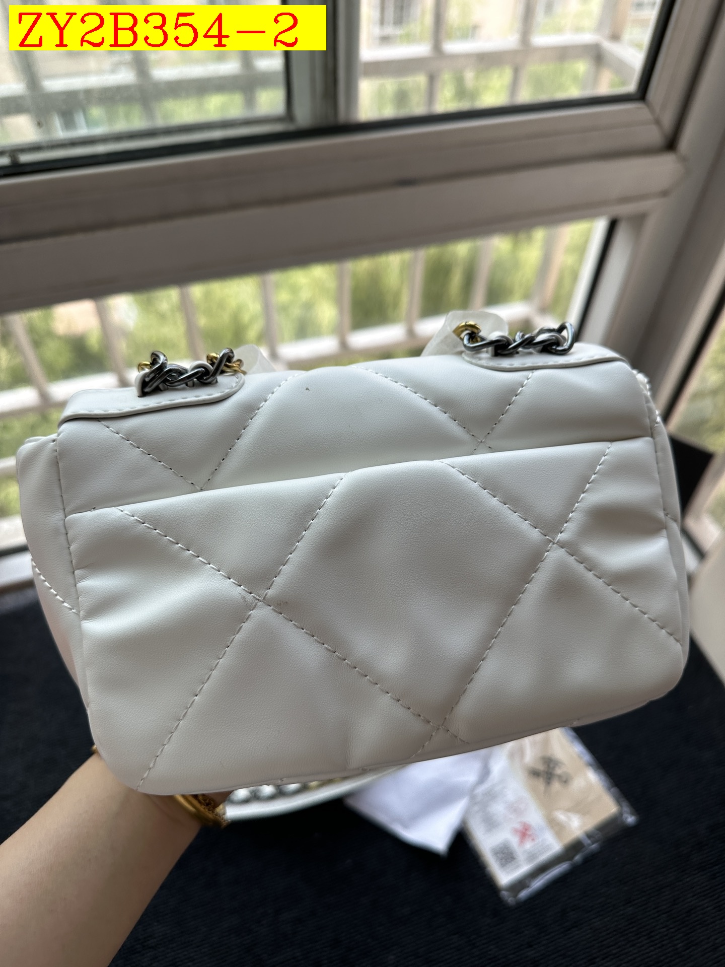 28$ new_dh CHANEL SIZE 21X13X7 CM 80594012874 ZY2B354 gallery