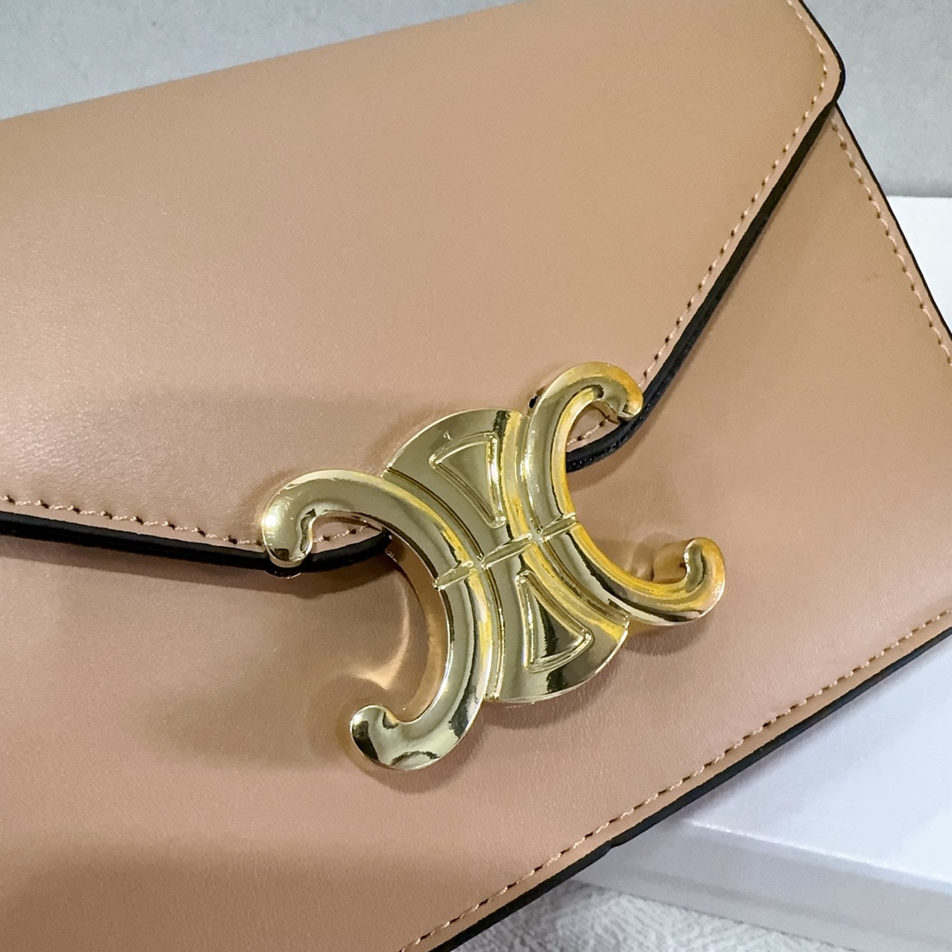 28$ new_dh celine 3049 size 20x13x4 cm 70195412877 ZY4B270 gallery
