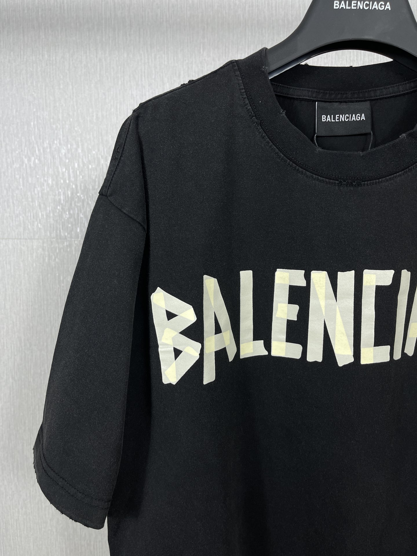 29$ 03211_ BALENCIXGA-514624 size XS-L CODE WX74 gallery