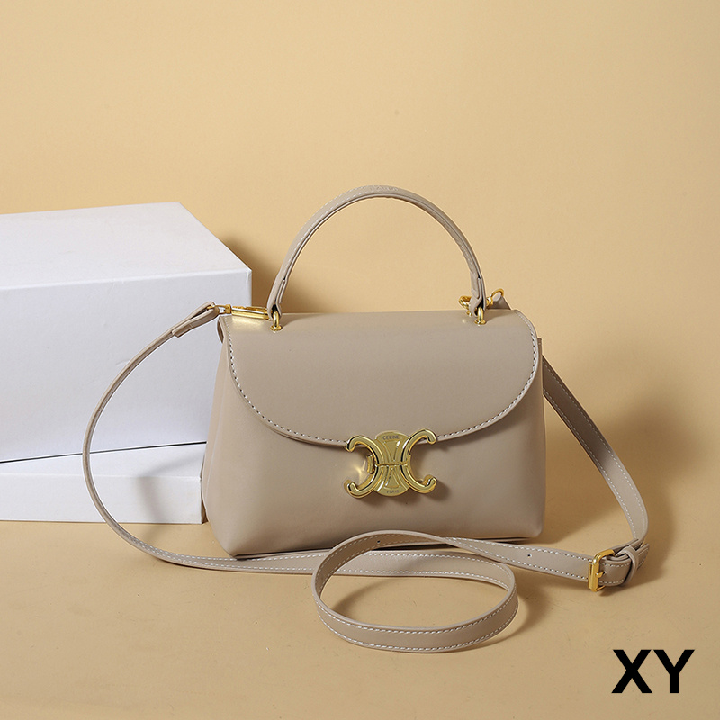 29$ CELINE 8331 Shoulder bag size 21x14x9 cm 914130 BR1796 gallery