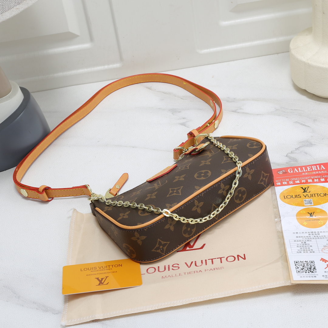 29$ LV 001 Shoulder bag size 20X5X12 cm 616280 BR1908 gallery