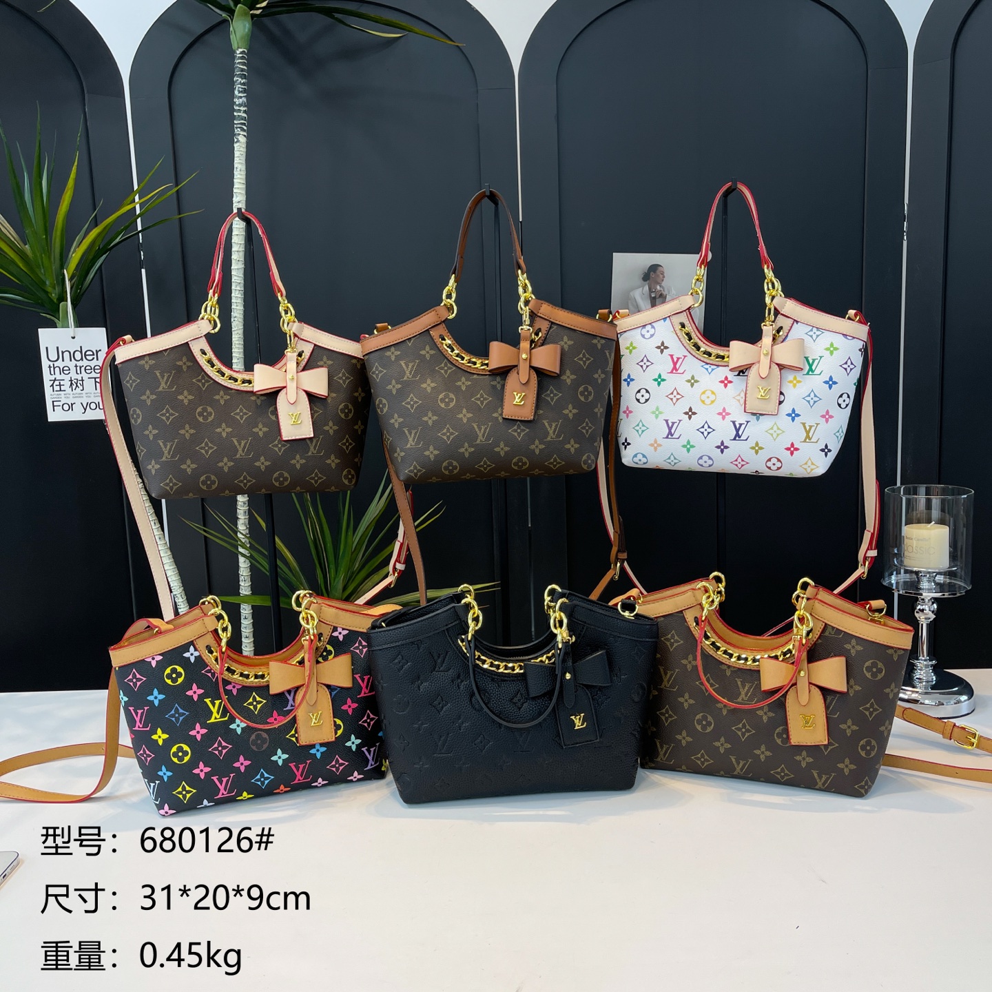 29$ LV 680126 Shoulder bag size 31x20x9 cm 318012 BY2963 gallery