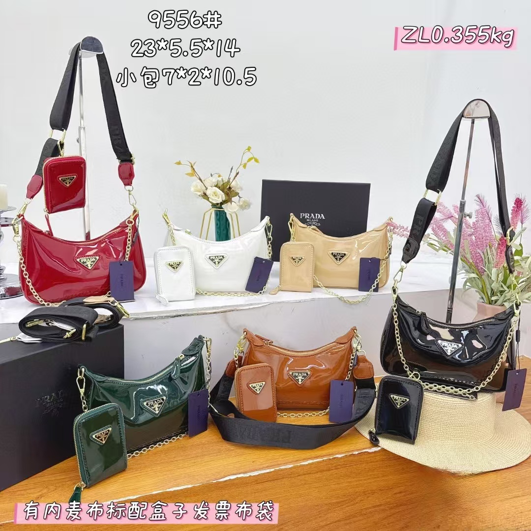 29$ PRADA 9556 Shoulder bag size 23X5X14 cm 117076 BY2885 gallery