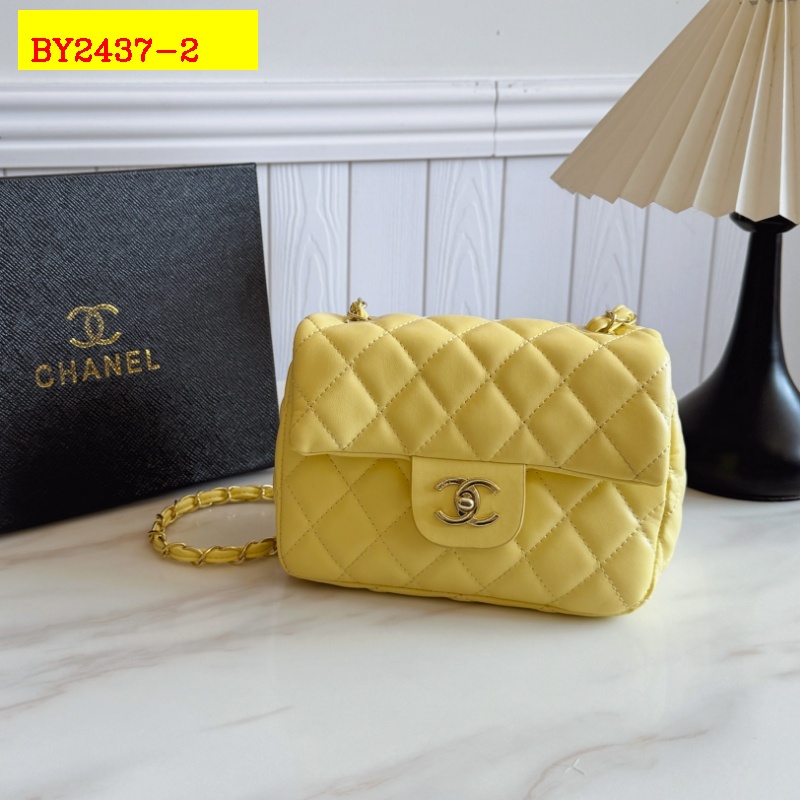 29$ dh CHANEL QX083 Shoulder bag size 20X15X9 cm 60391022094 BY2437 gallery