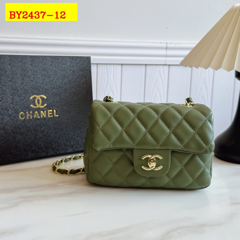 29$ dh CHANEL QX083 Shoulder bag size 20X15X9 cm 60391022094 BY2437 gallery