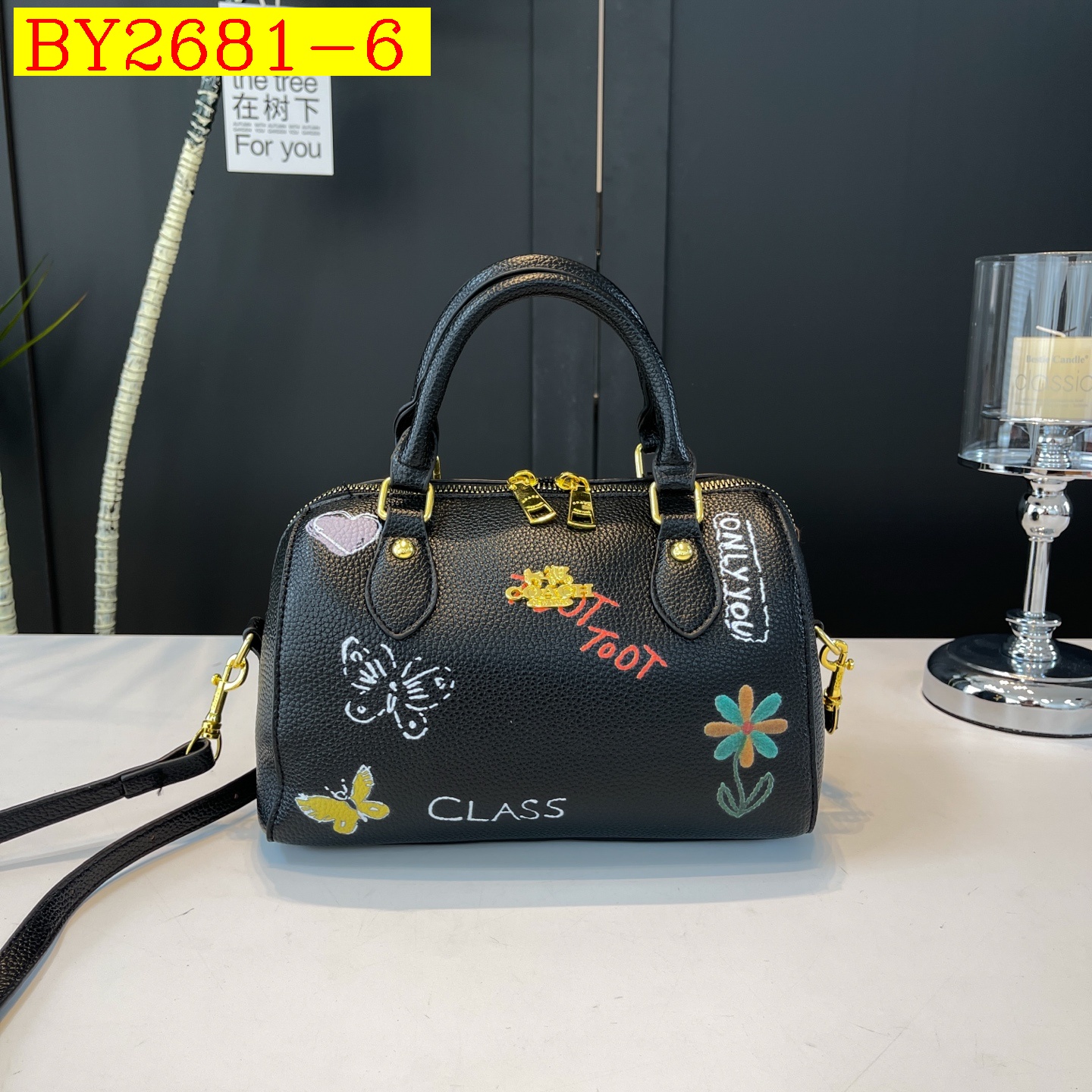 29$ dh COACH F12 Shoulder bag size 26X14X13 cm 50296422091 BY2681 gallery