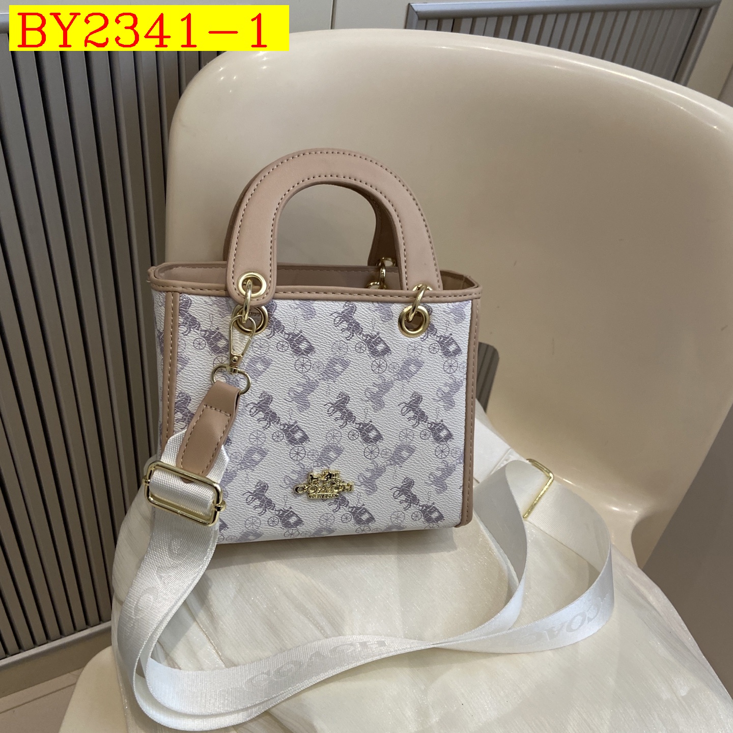 29$ dh COACH Shoulder bag 60395022094 BY2341 gallery