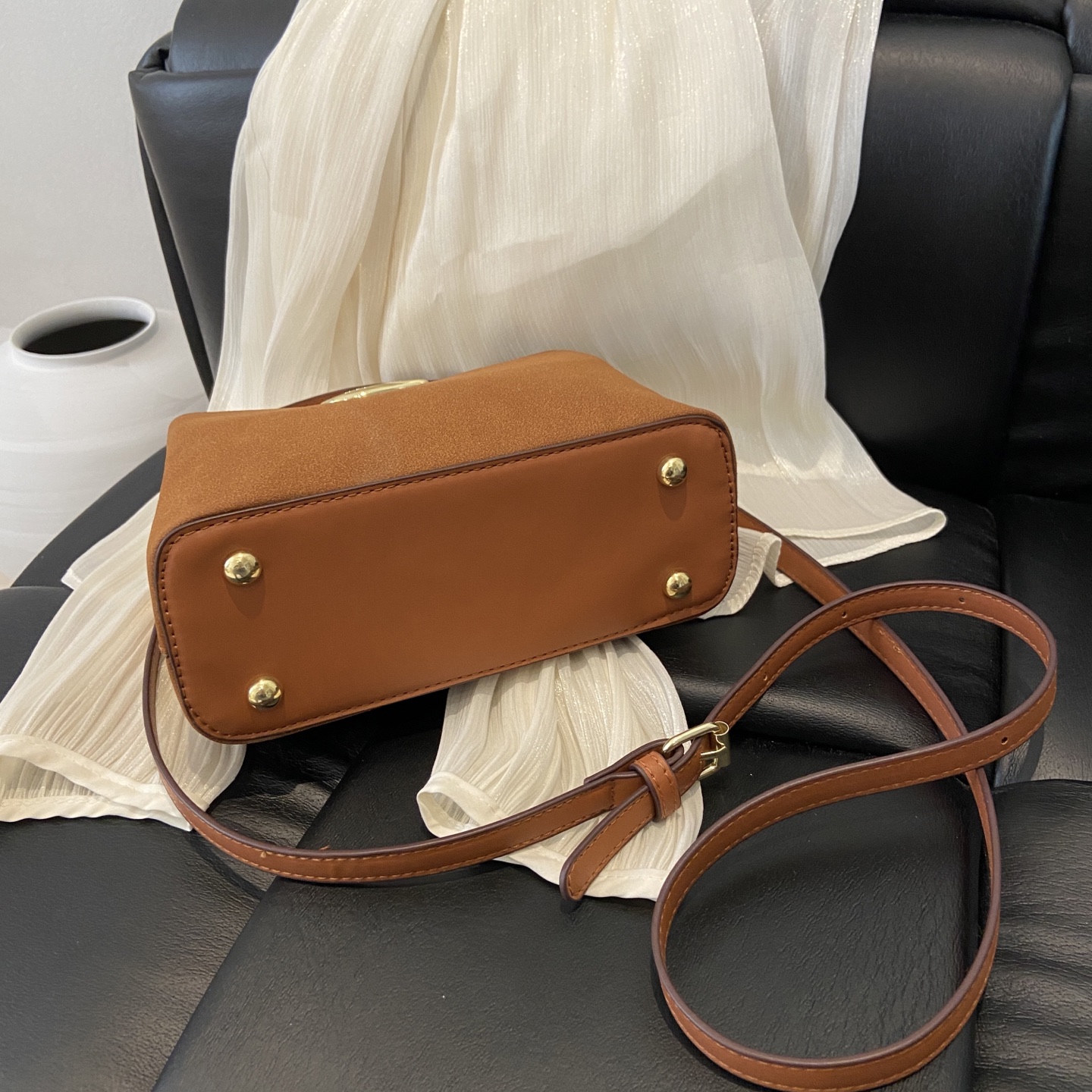 29$ dh COACH Shoulder bag 70485822093 BY2373 gallery
